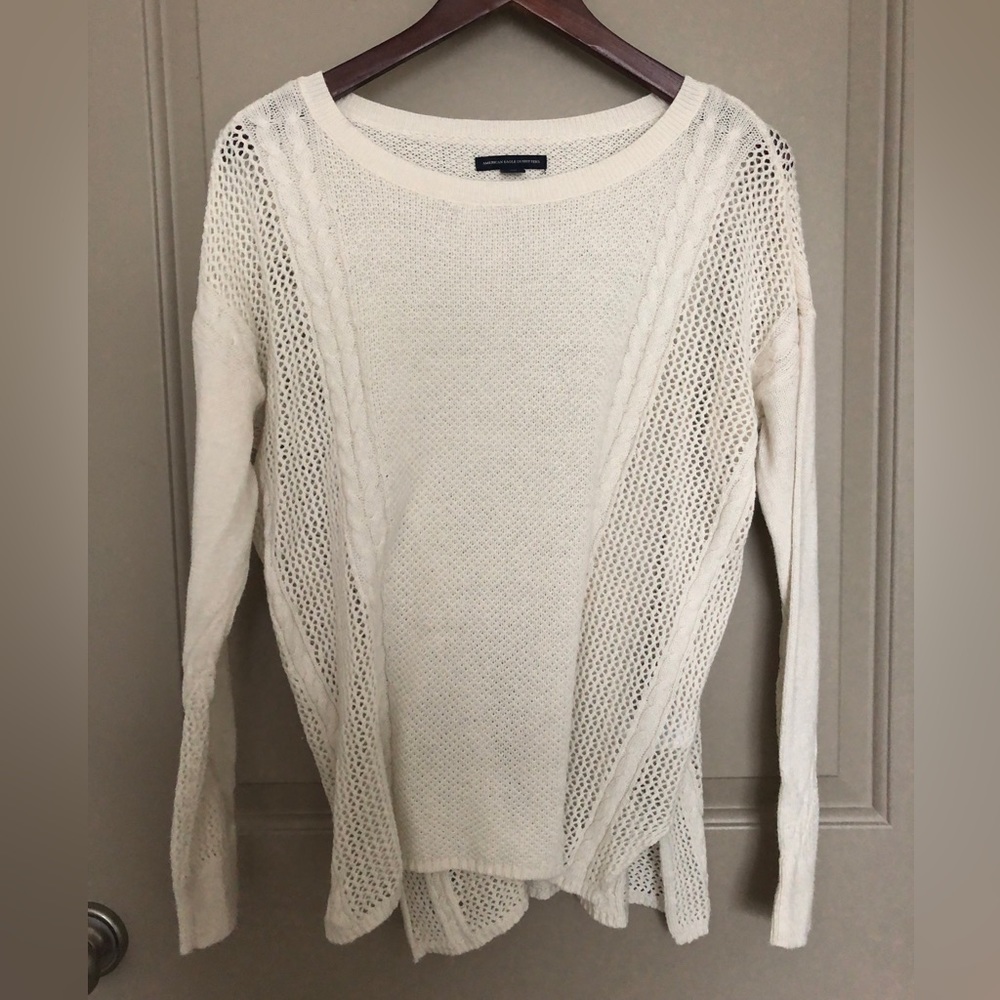 White American Eagle Sweater